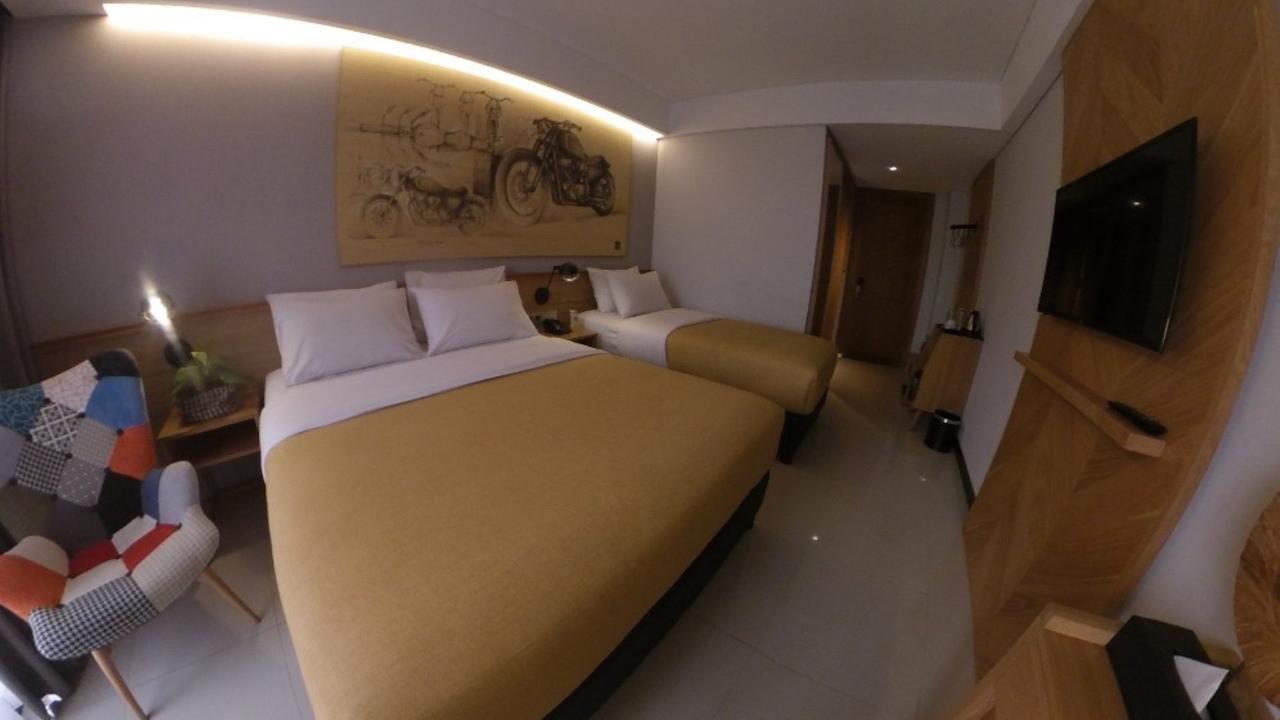 Hay Bandung Hotel Exterior photo