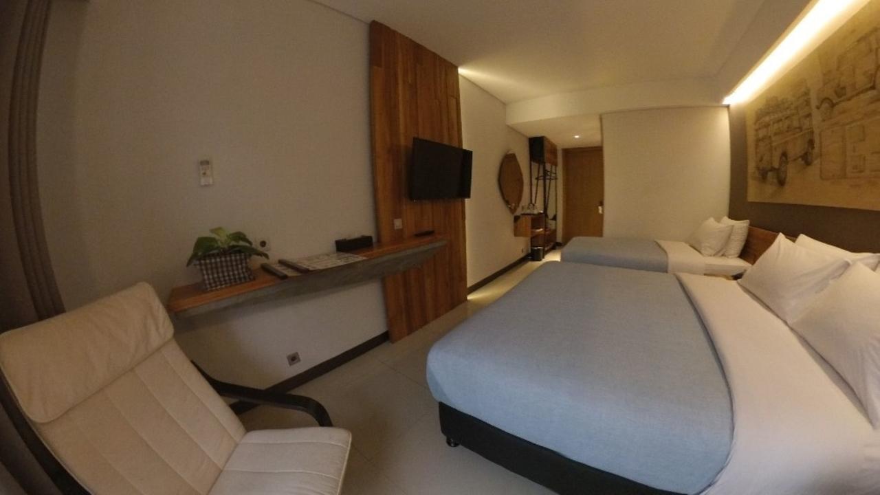 Hay Bandung Hotel Exterior photo