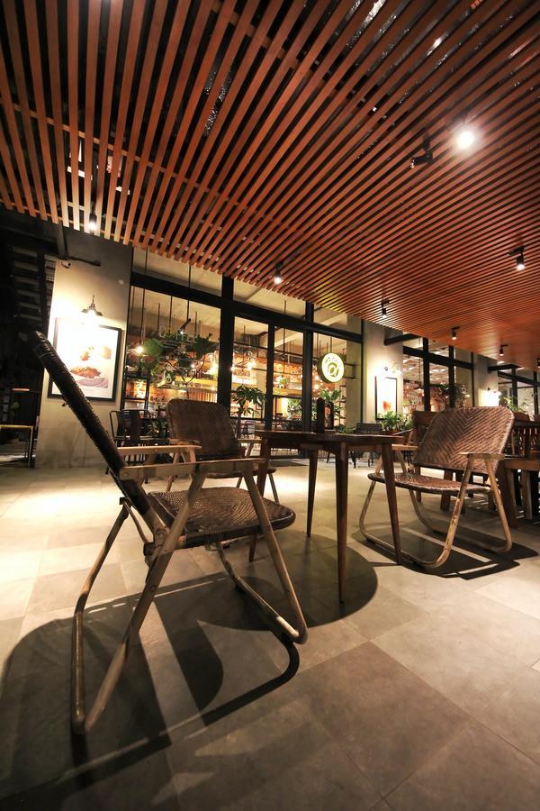Hay Bandung Hotel Exterior photo