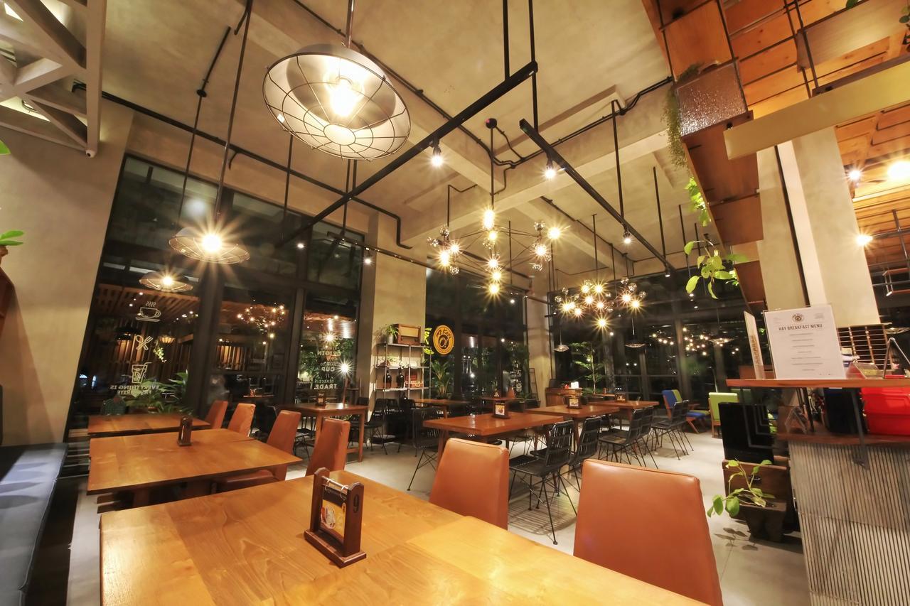 Hay Bandung Hotel Exterior photo